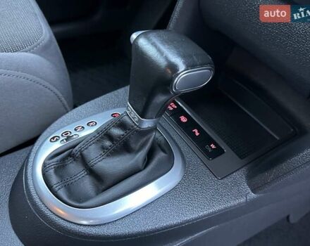 Серый Фольксваген Туран, объемом двигателя 1.4 л и пробегом 142 тыс. км за 8650 $, фото 86 на Automoto.ua