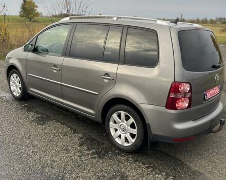 Сірий Фольксваген Туран, об'ємом двигуна 1.4 л та пробігом 205 тис. км за 6950 $, фото 10 на Automoto.ua