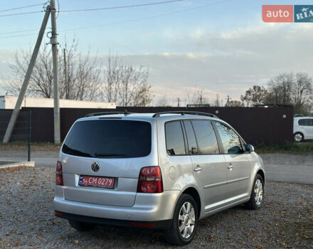 Серый Фольксваген Туран, объемом двигателя 1.6 л и пробегом 236 тыс. км за 8200 $, фото 11 на Automoto.ua