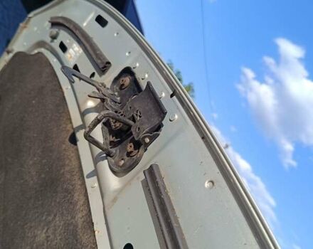 Серый Фольксваген Туран, объемом двигателя 1.9 л и пробегом 340 тыс. км за 8500 $, фото 22 на Automoto.ua