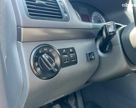 Серый Фольксваген Туран, объемом двигателя 1.6 л и пробегом 254 тыс. км за 7590 $, фото 17 на Automoto.ua