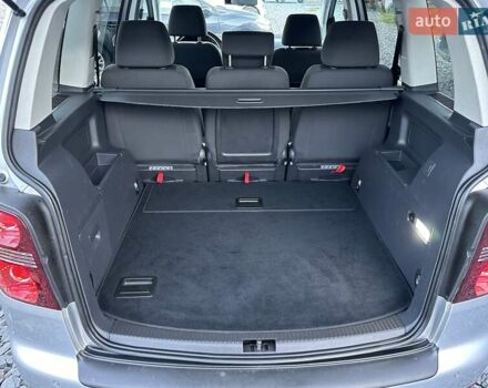 Серый Фольксваген Туран, объемом двигателя 1.4 л и пробегом 142 тыс. км за 8650 $, фото 93 на Automoto.ua