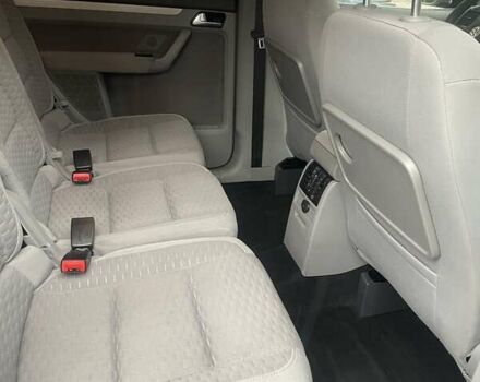 Сірий Фольксваген Туран, об'ємом двигуна 1.4 л та пробігом 179 тис. км за 5956 $, фото 9 на Automoto.ua