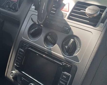 Серый Фольксваген Туран, объемом двигателя 1.9 л и пробегом 330 тыс. км за 7200 $, фото 6 на Automoto.ua