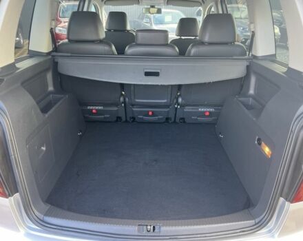 Сірий Фольксваген Туран, об'ємом двигуна 1.4 л та пробігом 220 тис. км за 8850 $, фото 17 на Automoto.ua