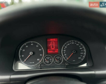 Серый Фольксваген Туран, объемом двигателя 1.4 л и пробегом 240 тыс. км за 6800 $, фото 10 на Automoto.ua