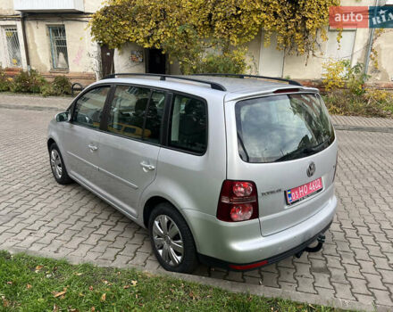 Сірий Фольксваген Туран, об'ємом двигуна 1.4 л та пробігом 193 тис. км за 6500 $, фото 4 на Automoto.ua