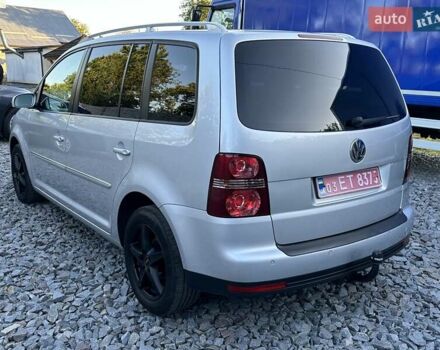 Серый Фольксваген Туран, объемом двигателя 1.4 л и пробегом 142 тыс. км за 8650 $, фото 3 на Automoto.ua