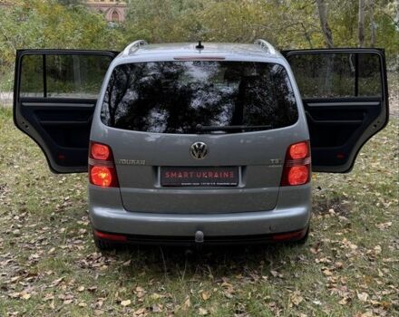 Серый Фольксваген Туран, объемом двигателя 1.4 л и пробегом 187 тыс. км за 8250 $, фото 9 на Automoto.ua