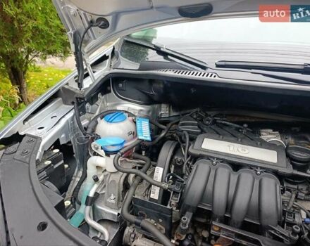 Сірий Фольксваген Туран, об'ємом двигуна 1.6 л та пробігом 216 тис. км за 7700 $, фото 30 на Automoto.ua