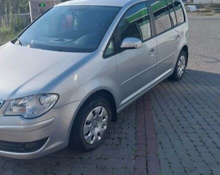 Сірий Фольксваген Туран, об'ємом двигуна 1.9 л та пробігом 310 тис. км за 7100 $, фото 10 на Automoto.ua