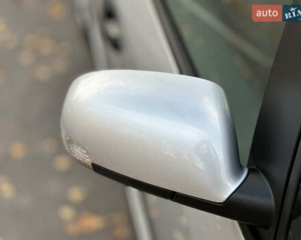 Сірий Фольксваген Туран, об'ємом двигуна 1.6 л та пробігом 196 тис. км за 8199 $, фото 9 на Automoto.ua