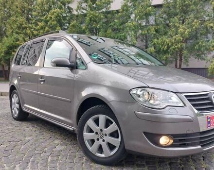 Сірий Фольксваген Туран, об'ємом двигуна 1.4 л та пробігом 232 тис. км за 7000 $, фото 4 на Automoto.ua