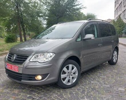 Сірий Фольксваген Туран, об'ємом двигуна 1.4 л та пробігом 232 тис. км за 7000 $, фото 3 на Automoto.ua