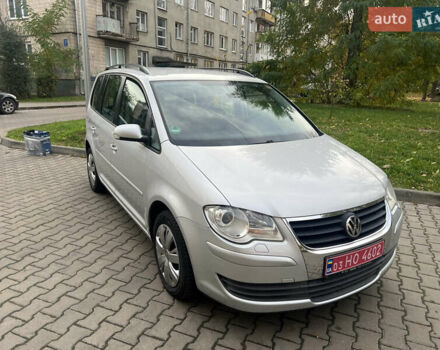 Сірий Фольксваген Туран, об'ємом двигуна 1.4 л та пробігом 193 тис. км за 6500 $, фото 13 на Automoto.ua