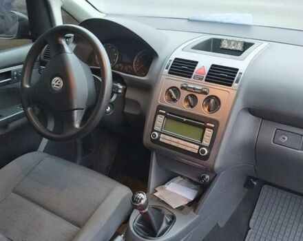 Сірий Фольксваген Туран, об'ємом двигуна 14 л та пробігом 299 тис. км за 7000 $, фото 7 на Automoto.ua