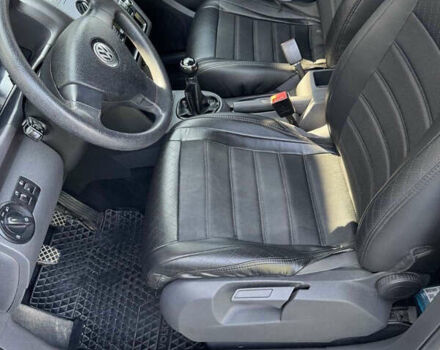 Серый Фольксваген Туран, объемом двигателя 1.98 л и пробегом 230 тыс. км за 6500 $, фото 10 на Automoto.ua