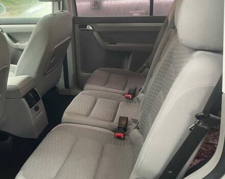 Сірий Фольксваген Туран, об'ємом двигуна 1.4 л та пробігом 179 тис. км за 5956 $, фото 14 на Automoto.ua