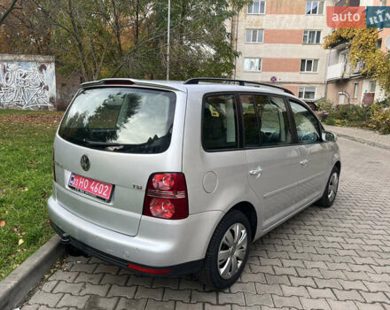 Сірий Фольксваген Туран, об'ємом двигуна 1.4 л та пробігом 193 тис. км за 6500 $, фото 6 на Automoto.ua