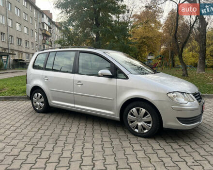 Сірий Фольксваген Туран, об'ємом двигуна 1.4 л та пробігом 193 тис. км за 6500 $, фото 27 на Automoto.ua