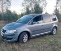 Сірий Фольксваген Туран, об'ємом двигуна 1.9 л та пробігом 400 тис. км за 2309 $, фото 1 на Automoto.ua