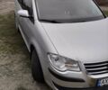 Сірий Фольксваген Туран, об'ємом двигуна 1.9 л та пробігом 257 тис. км за 8600 $, фото 2 на Automoto.ua