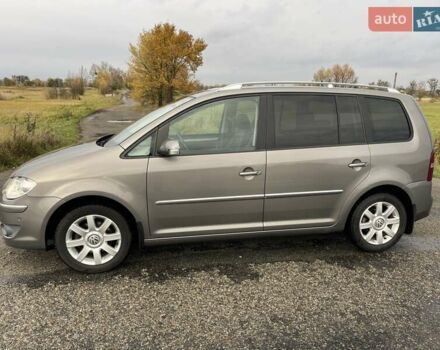 Сірий Фольксваген Туран, об'ємом двигуна 1.4 л та пробігом 205 тис. км за 6950 $, фото 9 на Automoto.ua