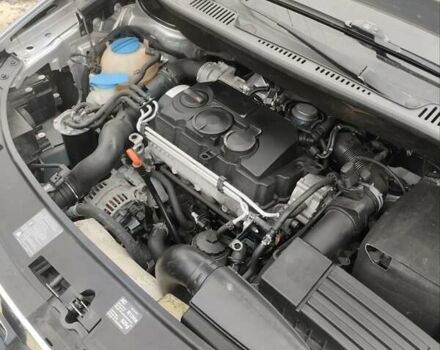 Сірий Фольксваген Туран, об'ємом двигуна 1.9 л та пробігом 257 тис. км за 8600 $, фото 7 на Automoto.ua