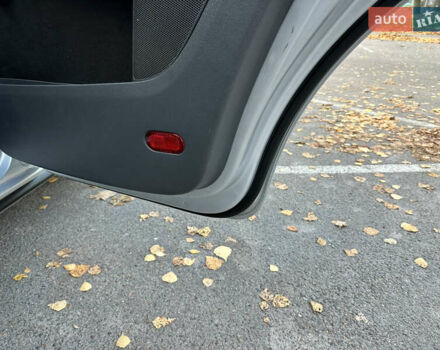 Сірий Фольксваген Туран, об'ємом двигуна 1.6 л та пробігом 196 тис. км за 8199 $, фото 65 на Automoto.ua