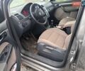 Сірий Фольксваген Туран, об'ємом двигуна 2 л та пробігом 266 тис. км за 3500 $, фото 8 на Automoto.ua