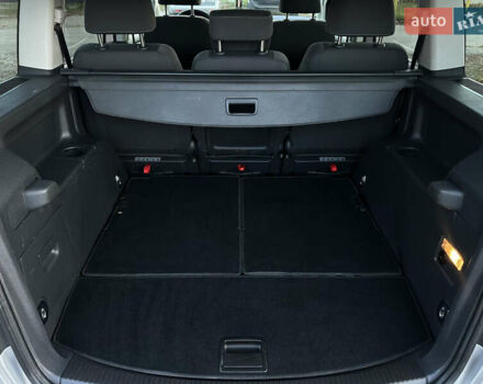 Серый Фольксваген Туран, объемом двигателя 1.6 л и пробегом 236 тыс. км за 8200 $, фото 53 на Automoto.ua