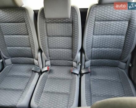 Серый Фольксваген Туран, объемом двигателя 1.39 л и пробегом 235 тыс. км за 8550 $, фото 11 на Automoto.ua