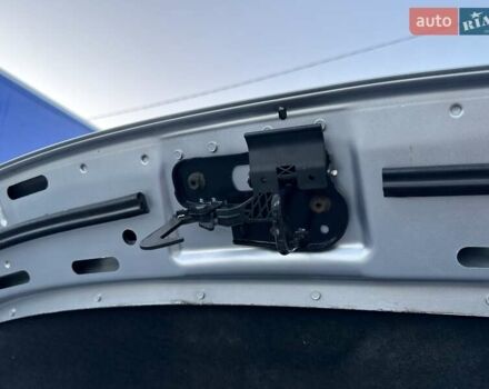 Серый Фольксваген Туран, объемом двигателя 1.4 л и пробегом 142 тыс. км за 8650 $, фото 107 на Automoto.ua