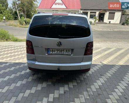 Сірий Фольксваген Туран, об'ємом двигуна 1.39 л та пробігом 216 тис. км за 6500 $, фото 1 на Automoto.ua