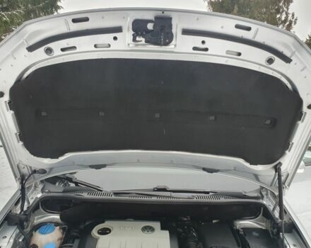 Сірий Фольксваген Туран, об'ємом двигуна 1.9 л та пробігом 224 тис. км за 8990 $, фото 8 на Automoto.ua