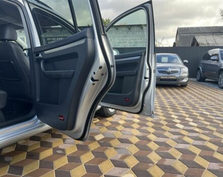 Сірий Фольксваген Туран, об'ємом двигуна 1.4 л та пробігом 220 тис. км за 8850 $, фото 13 на Automoto.ua