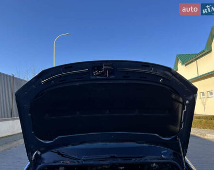 Серый Фольксваген Туран, объемом двигателя 1.4 л и пробегом 188 тыс. км за 6000 $, фото 77 на Automoto.ua