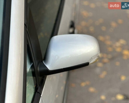 Сірий Фольксваген Туран, об'ємом двигуна 1.6 л та пробігом 196 тис. км за 8199 $, фото 5 на Automoto.ua