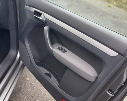 Сірий Фольксваген Туран, об'ємом двигуна 1.4 л та пробігом 205 тис. км за 6950 $, фото 14 на Automoto.ua