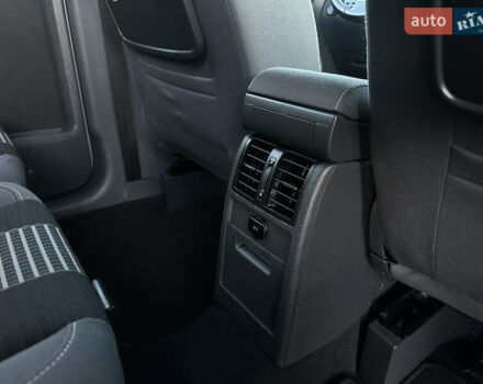 Серый Фольксваген Туран, объемом двигателя 1.6 л и пробегом 236 тыс. км за 8200 $, фото 40 на Automoto.ua