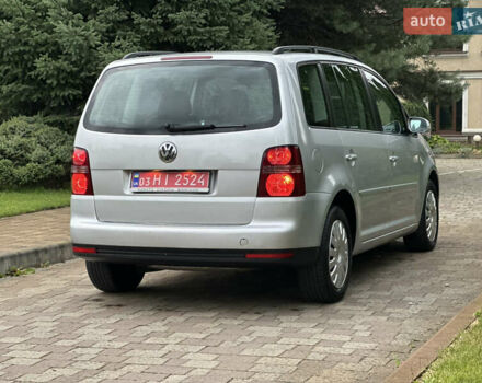 Серый Фольксваген Туран, объемом двигателя 1.6 л и пробегом 211 тыс. км за 7450 $, фото 9 на Automoto.ua
