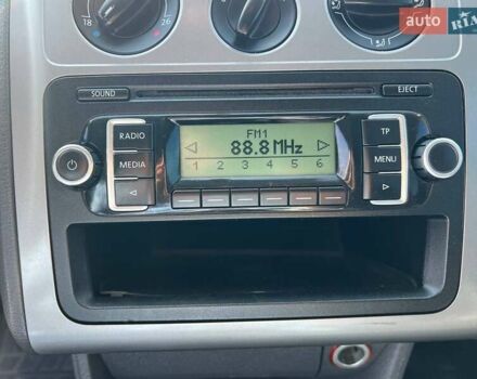 Сірий Фольксваген Туран, об'ємом двигуна 1.6 л та пробігом 254 тис. км за 7590 $, фото 24 на Automoto.ua