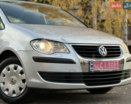 Сірий Фольксваген Туран, об'ємом двигуна 1.6 л та пробігом 196 тис. км за 8199 $, фото 21 на Automoto.ua
