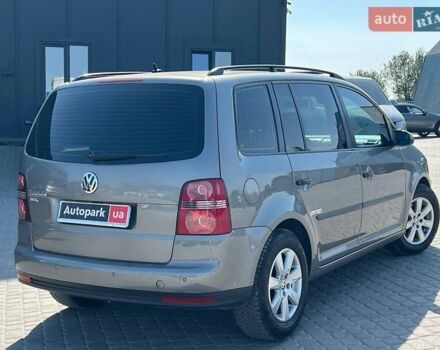 Сірий Фольксваген Туран, об'ємом двигуна 1.6 л та пробігом 254 тис. км за 7590 $, фото 7 на Automoto.ua