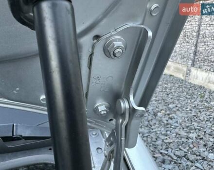 Серый Фольксваген Туран, объемом двигателя 1.4 л и пробегом 142 тыс. км за 8650 $, фото 108 на Automoto.ua