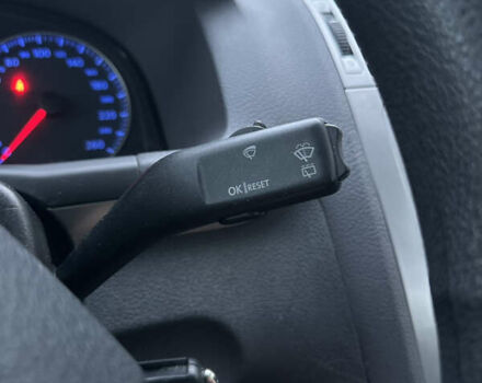 Серый Фольксваген Туран, объемом двигателя 1.6 л и пробегом 211 тыс. км за 7450 $, фото 49 на Automoto.ua