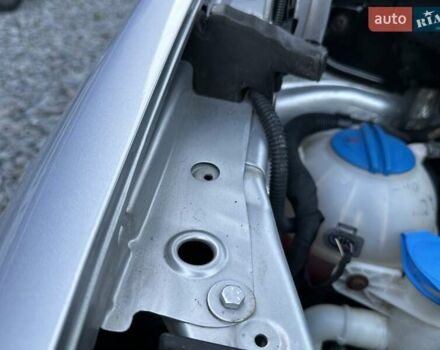 Серый Фольксваген Туран, объемом двигателя 1.4 л и пробегом 142 тыс. км за 8650 $, фото 110 на Automoto.ua