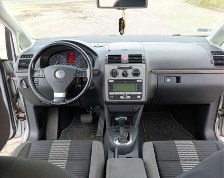 Сірий Фольксваген Туран, об'ємом двигуна 1.4 л та пробігом 227 тис. км за 5999 $, фото 14 на Automoto.ua