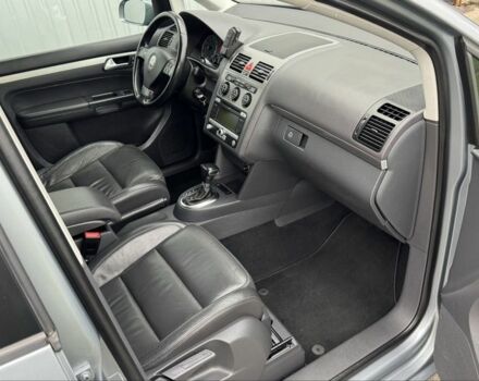 Серый Фольксваген Туран, объемом двигателя 1.4 л и пробегом 187 тыс. км за 8250 $, фото 18 на Automoto.ua