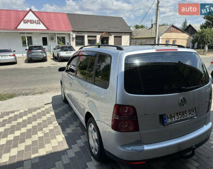 Сірий Фольксваген Туран, об'ємом двигуна 1.39 л та пробігом 216 тис. км за 6500 $, фото 3 на Automoto.ua